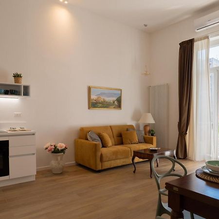 Relais Palazzo Olimpia - Corso Vittorio Emanuele Apartment Salerno Exterior photo